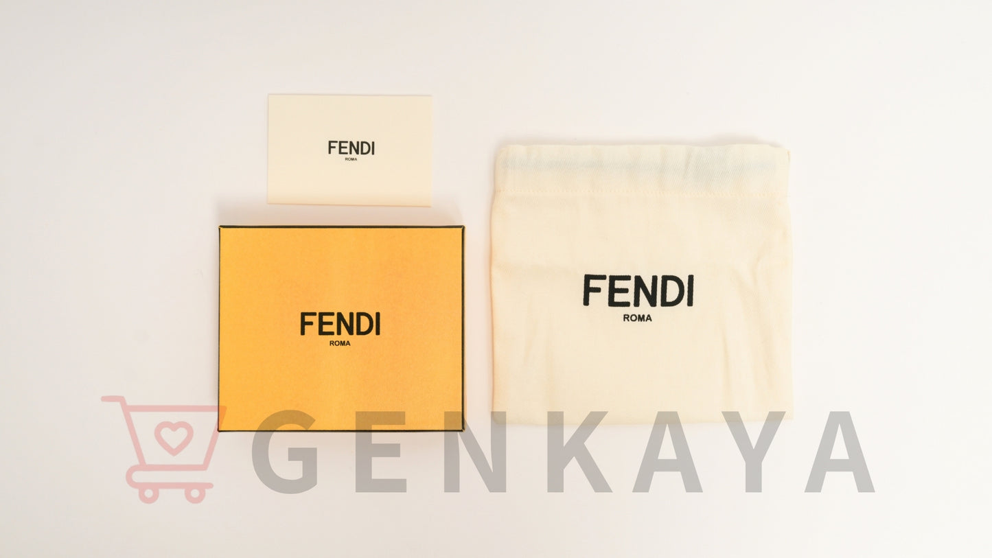 FENDI FFエンボス 8M0423 レザー カードケース グレージュ