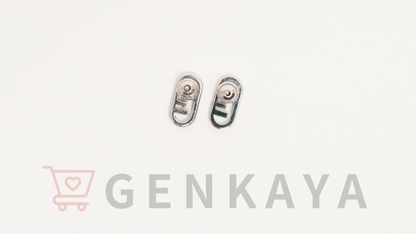 FENDI オーロック ピアス(両耳用) シルバー