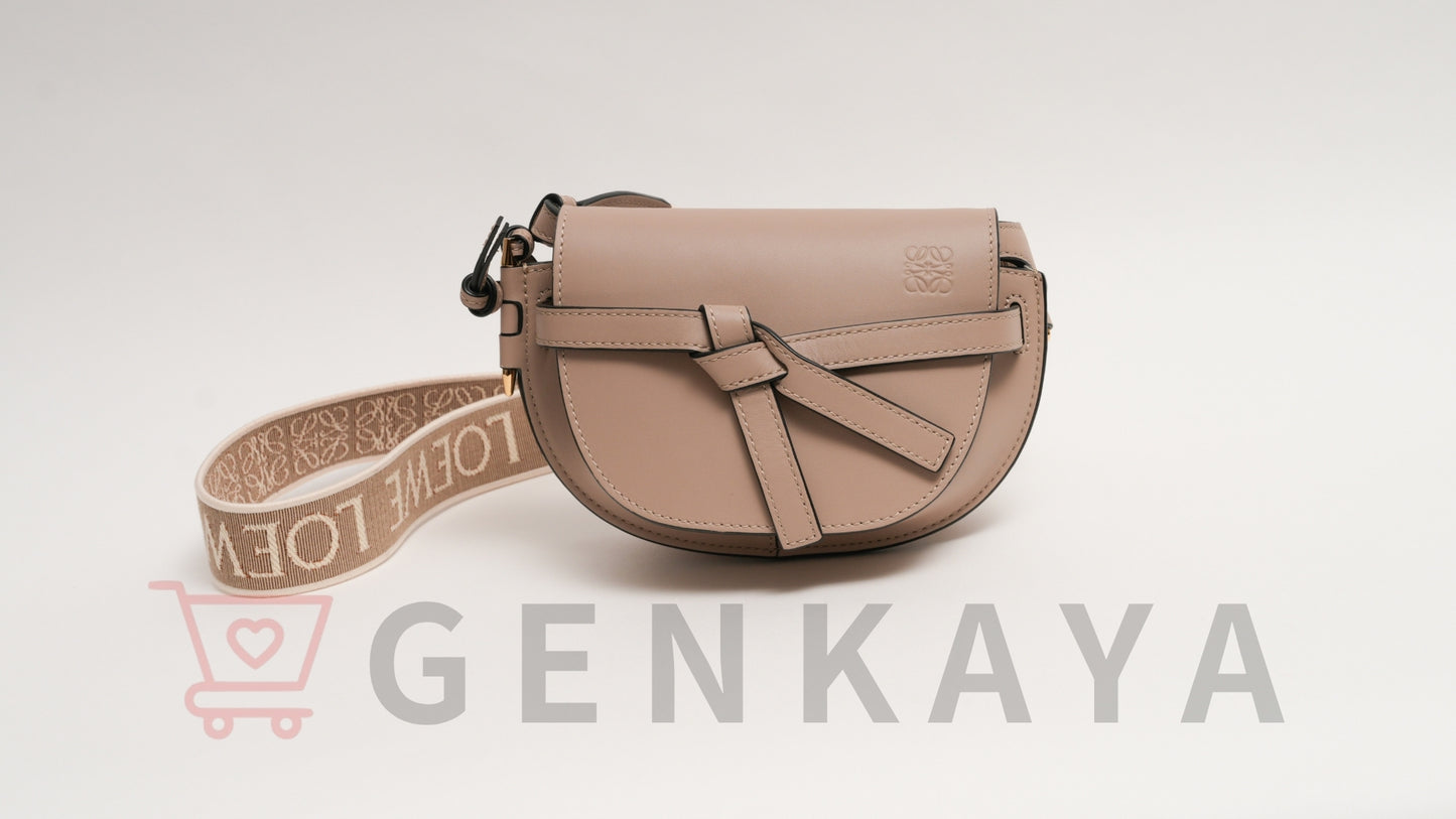 LOEWE ゲート デュアル ミニ レザー ショルダーバッグ ベージュ