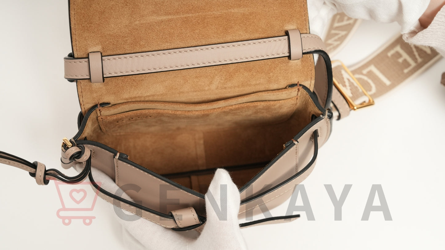 LOEWE ゲート デュアル ミニ レザー ショルダーバッグ ベージュ