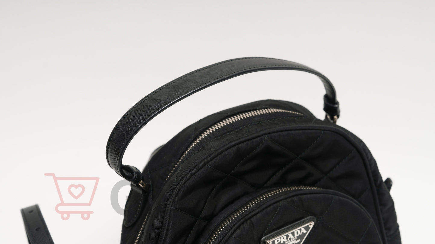 PRADA テスートインプントゥ ナイロンxレザー バックパック/リュック ブラック