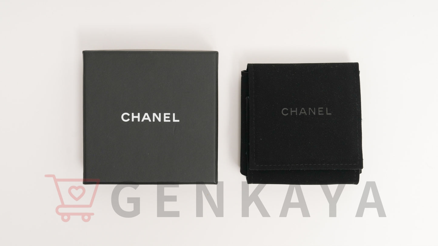 CHANEL ココマークGP B22S ピアス ゴールド