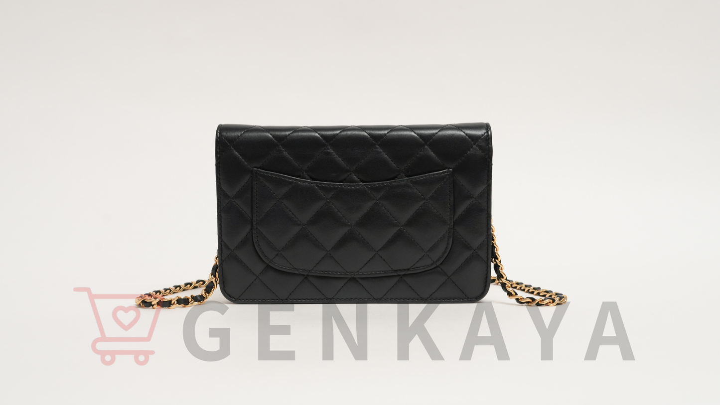 CHANEL マトラッセ ラムスキン チェーンウォレット ブラック 23番台