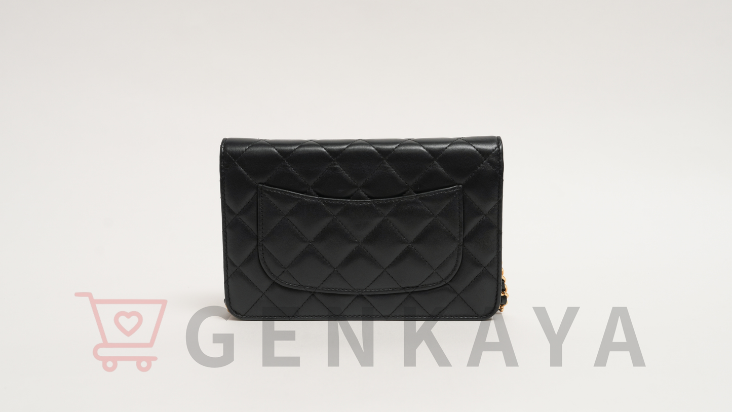 CHANEL マトラッセ ラムスキン チェーンウォレット ブラック 23番台