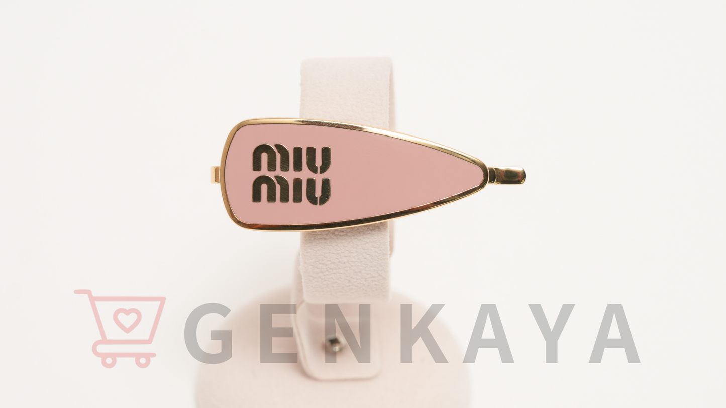 miu miu  エナメルメタル ヘアクリップ 5IF147 ピンク