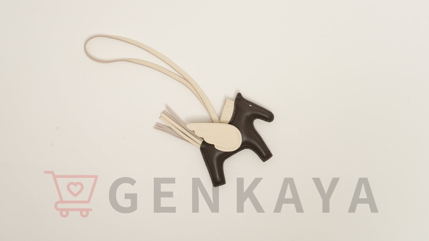 Hermès ロデオチャーム ペガサスPM K刻印：2025 ショコラ×クレ アニョーミロ