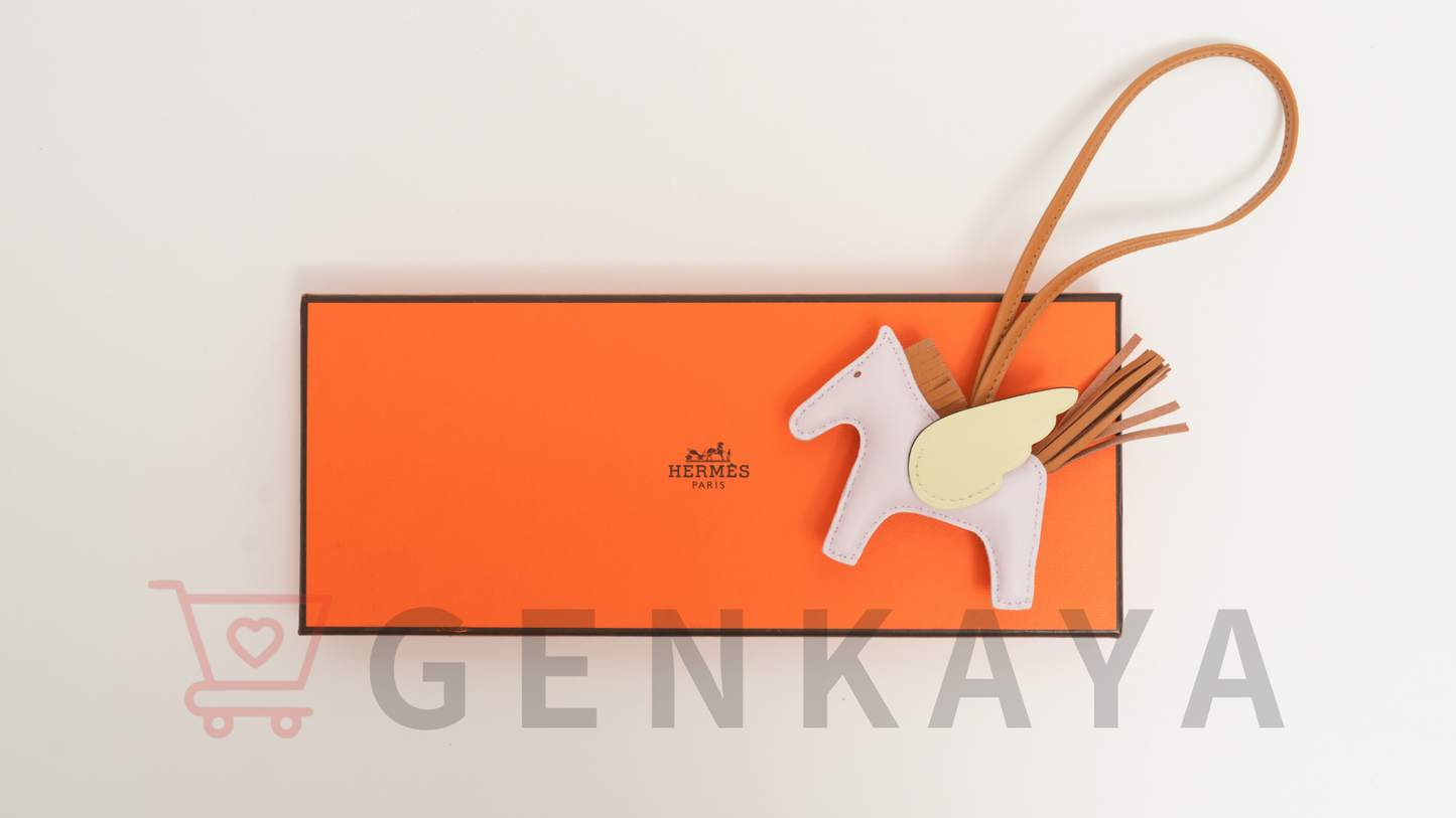 Hermès ロデオチャーム ペガサスPM K刻印：2025 ローズダーリン×クラフト×ジョーヌミルトン